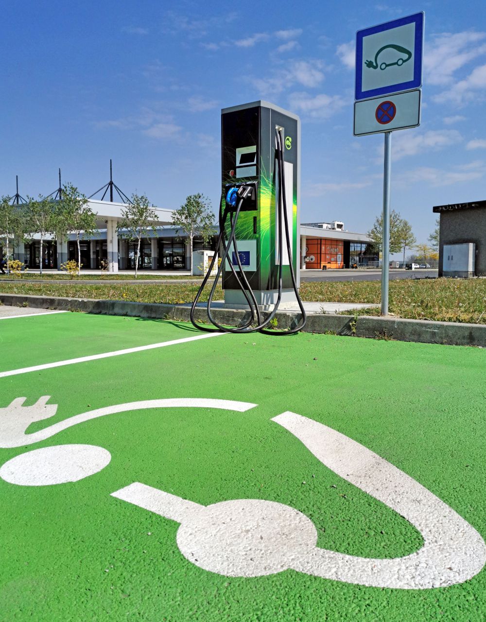 Infrastructure de recharge pour véhicules électriques à Nicolet